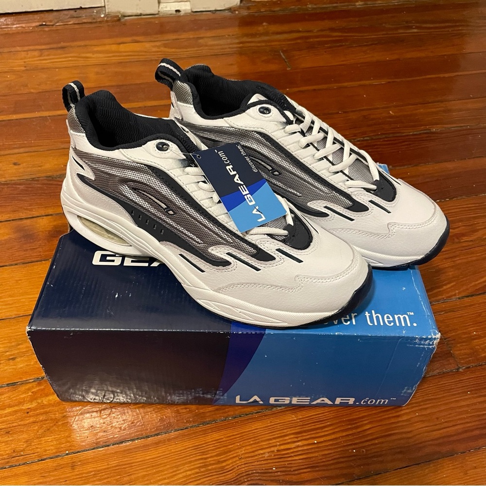 NWT Men's Black White Silver LA Gear Sneakers Bravo Size 10